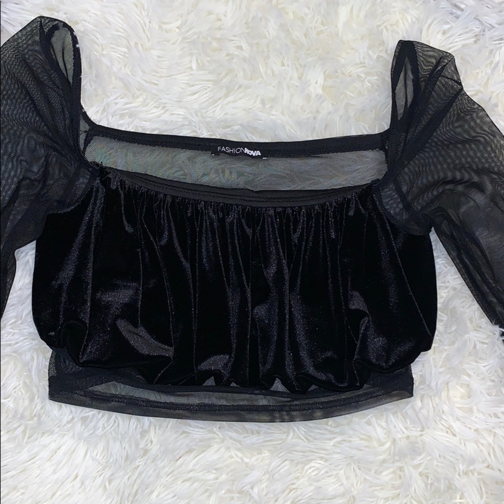 Mini elegant top🖤